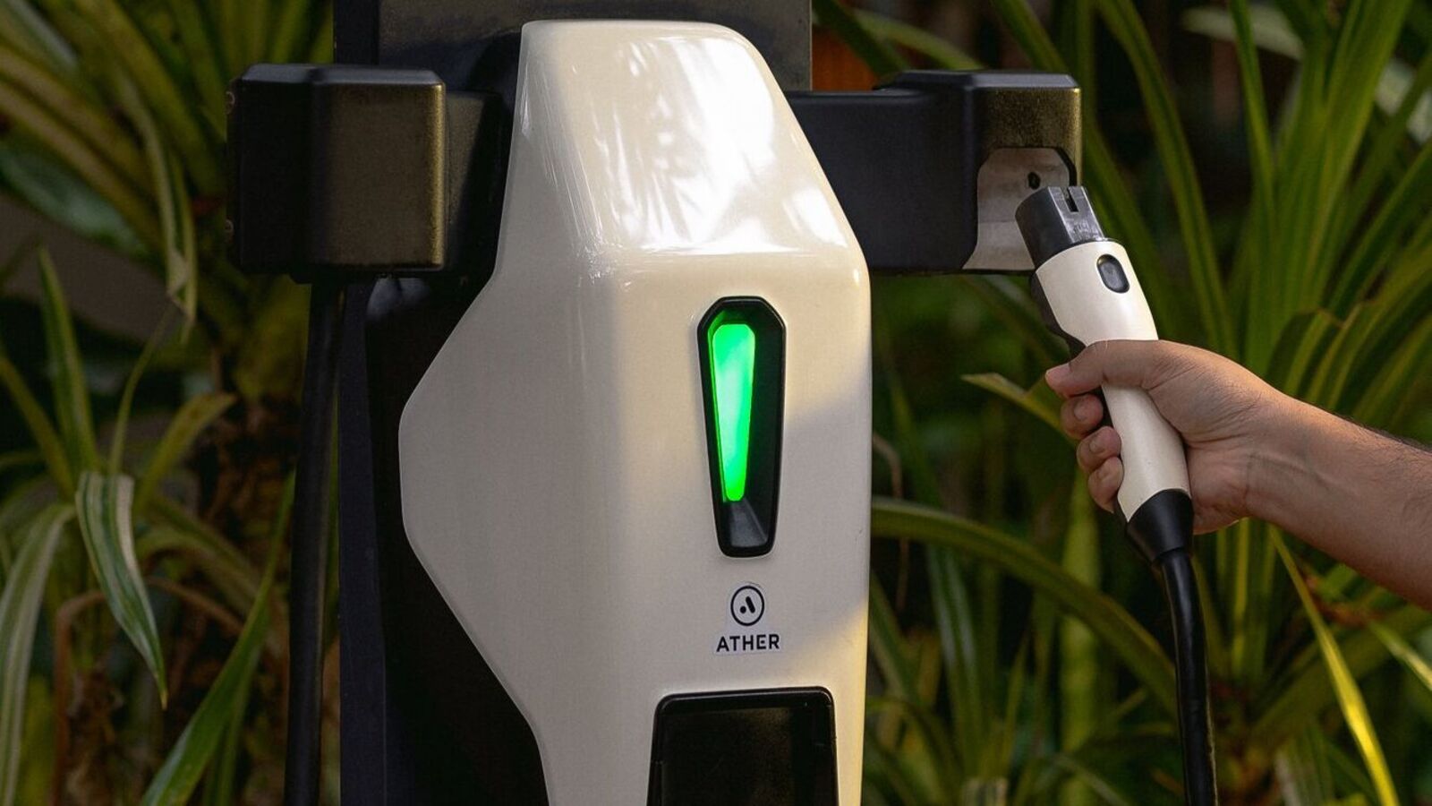 ather-energy-to-complete-ev-charger-refund-process-by-this-date-ht-auto