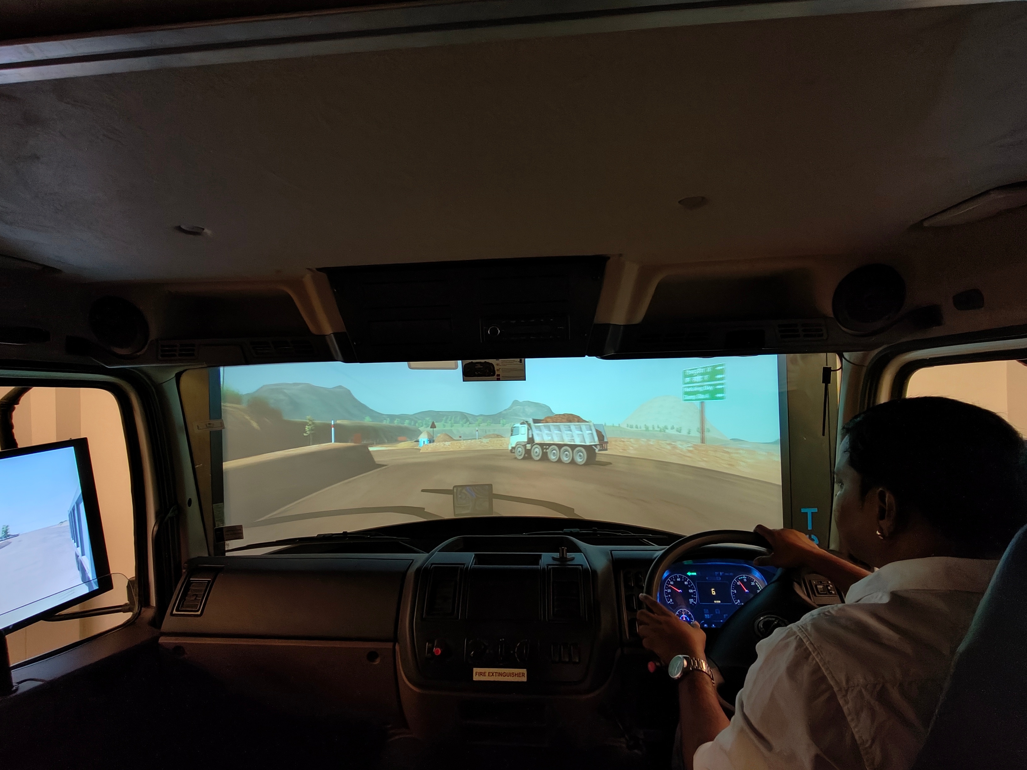 The BharatBenz truck driver training simulator has been optimised keeping Indian road conditions in mind The BharatBenz truck driver training simulator has been optimised keeping Indian road conditions in mind