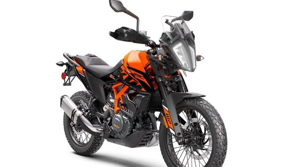 Duke 390 adventure discount on road price