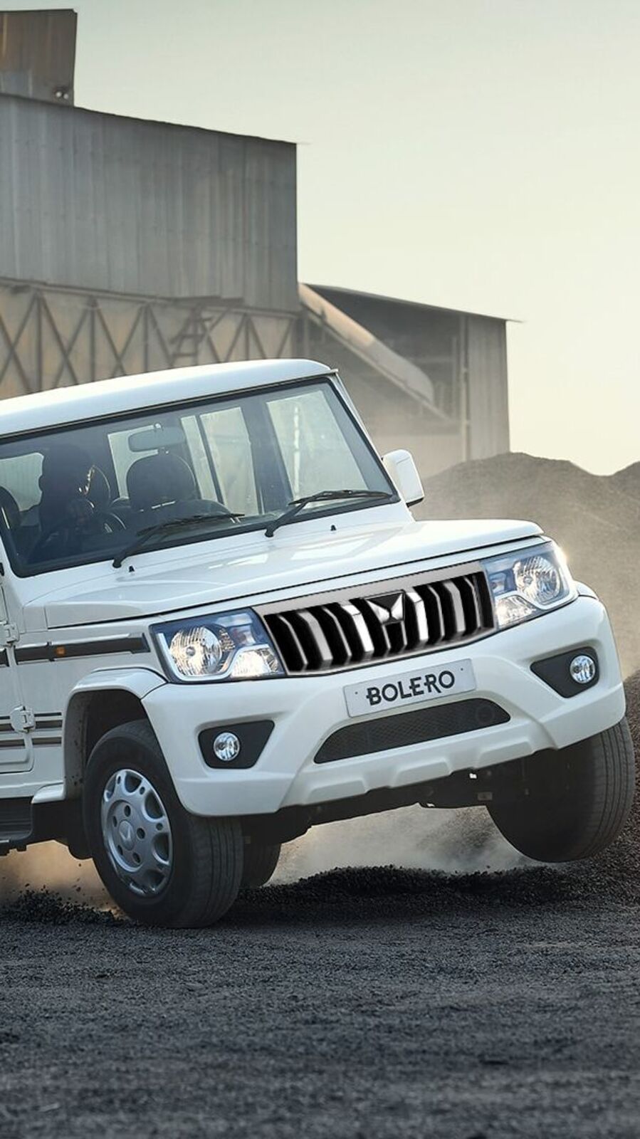 mahindra bolero car top model