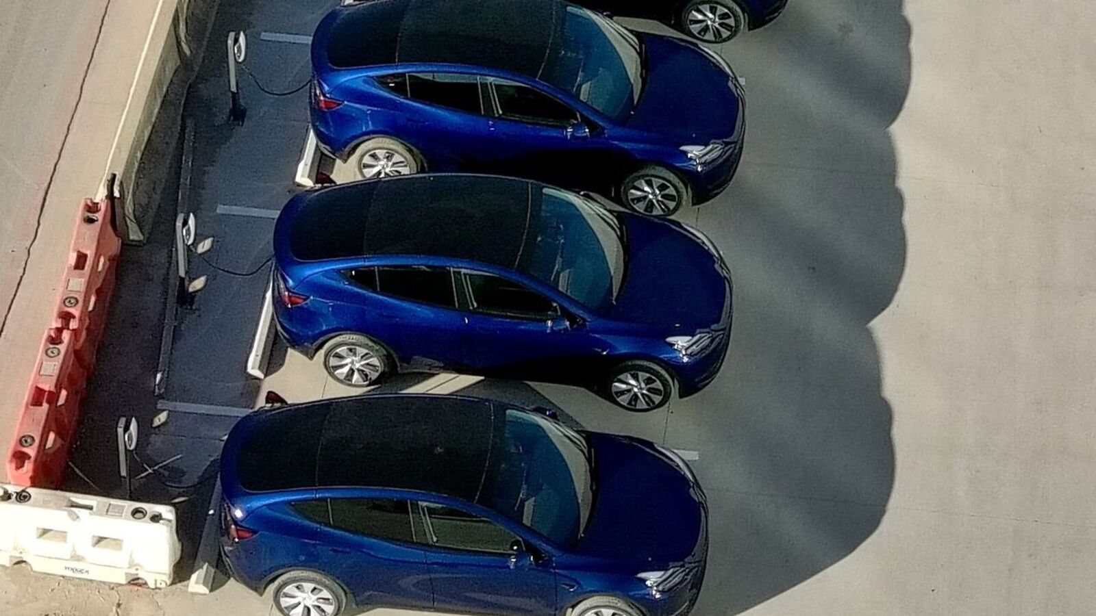 which-is-the-world-s-best-selling-car-hint-it-s-pure-electric-ht-auto