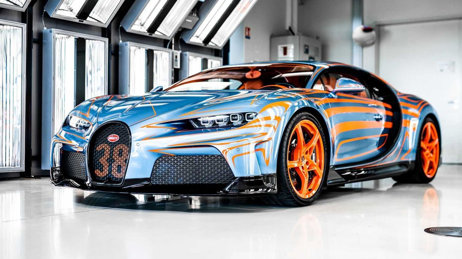 Bugatti recalls a single Chiron Super Sport that worth $4 million. Here ...