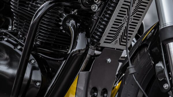 Neev Motorcycles have modifed a Royal Enfield Interceptor 650 into a scrambler. Neev Motorcycles have modifed a Royal Enfield Interceptor 650 into a scrambler.