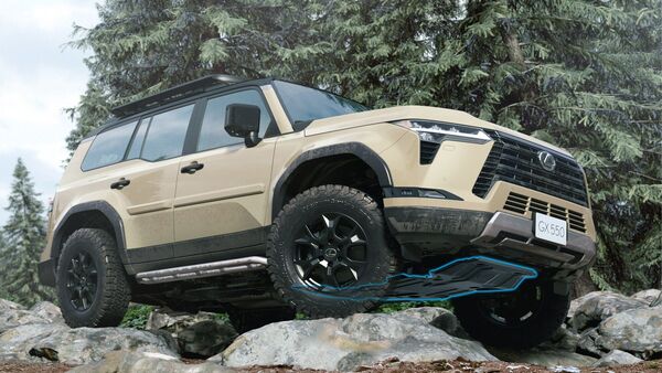 The Lexus GX SUV offers traditional rigid rear suspension with extended wheel articulation for improved traction. The Lexus GX SUV offers traditional rigid rear suspension with extended wheel articulation for improved traction.