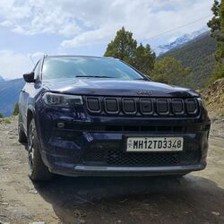 Land Rover Compass Land Rover Discovery facelift photo gallery | HT Auto
