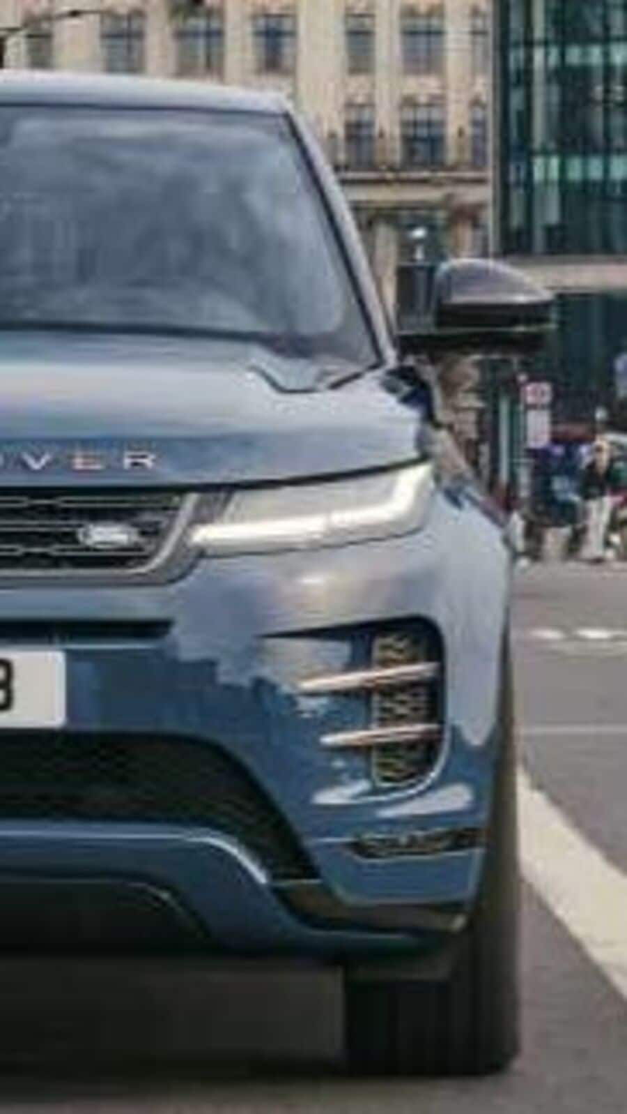 2024 Range Rover Evoque unveiled with subtle restyle, curved display, more  tech