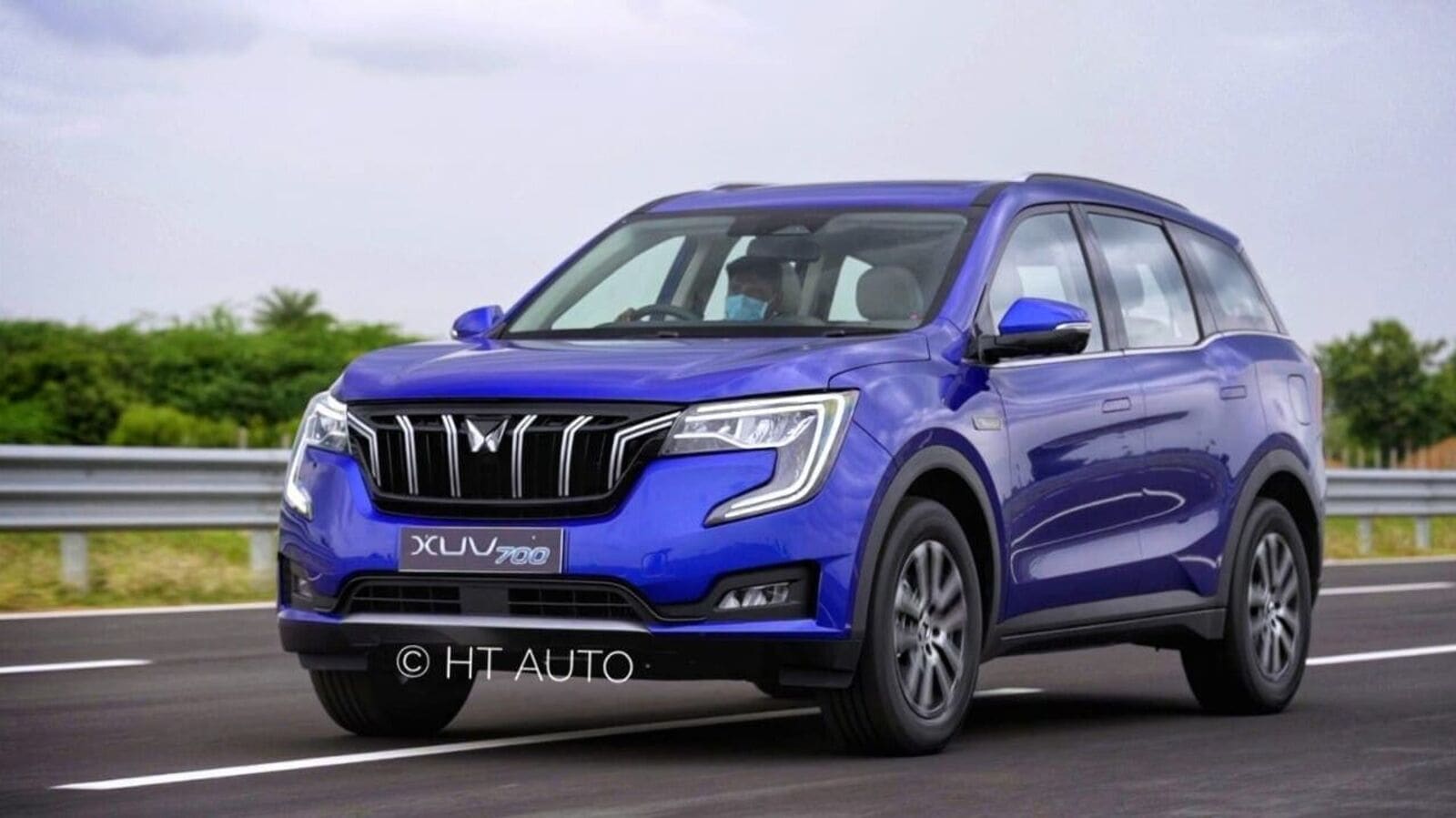 लॉन्च के बाद से महिंद्रा XUV700 को भारत में एक लाख घर मिले