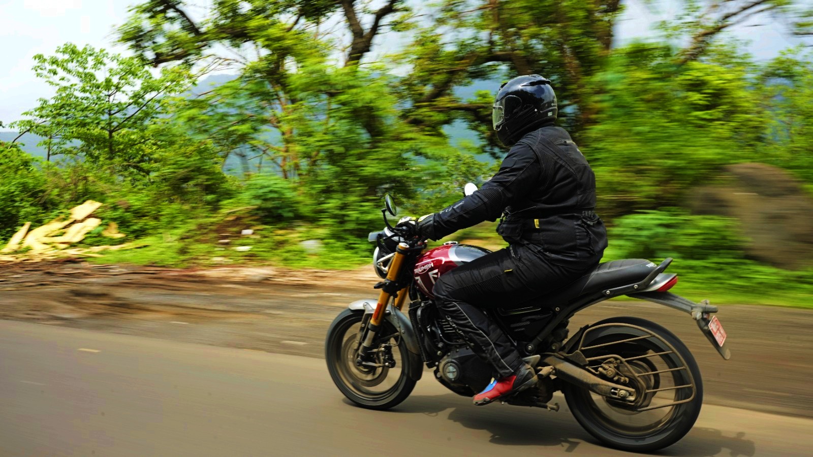 The Triumph Speed 400 is certainly here to disrupt the segment and it now boils down to the sales and distribution handled by Bajaj in India Triumph Speed 400 Review
