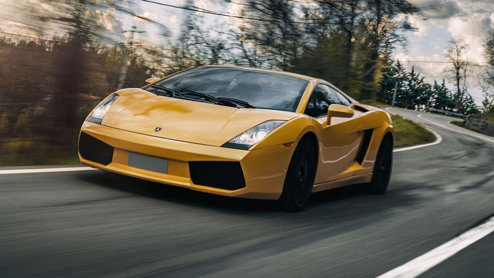 lamborghini sports car price