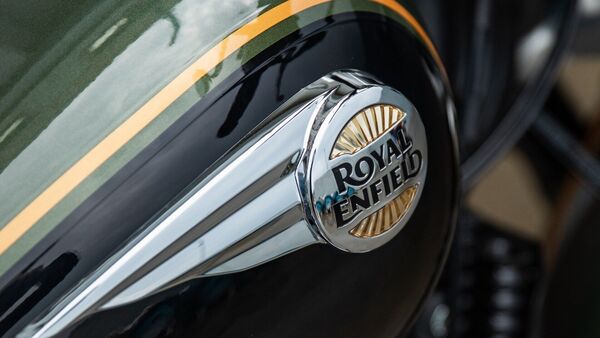 Royal enfield logo hi-res stock photography and images - Alamy