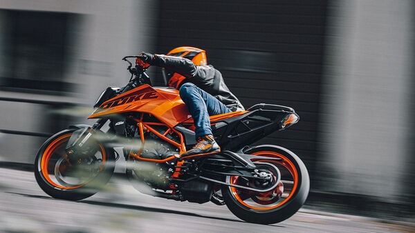 Dropped my KTM 390 Duke for the first time: 15,000 km update | Team-BHP