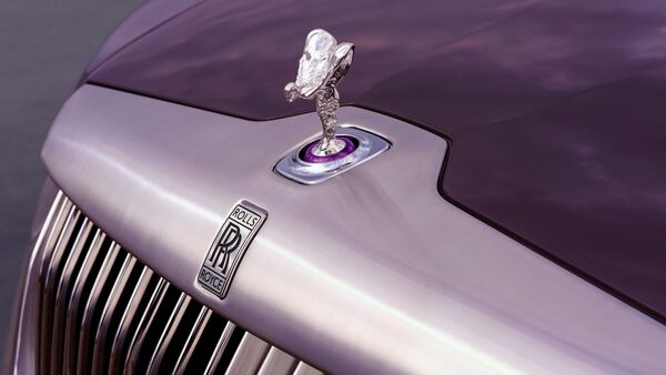 Rolls-Royce reveals Droptail commission 'Amethyst'; expected to be priced  over whopping ₹200 Cr