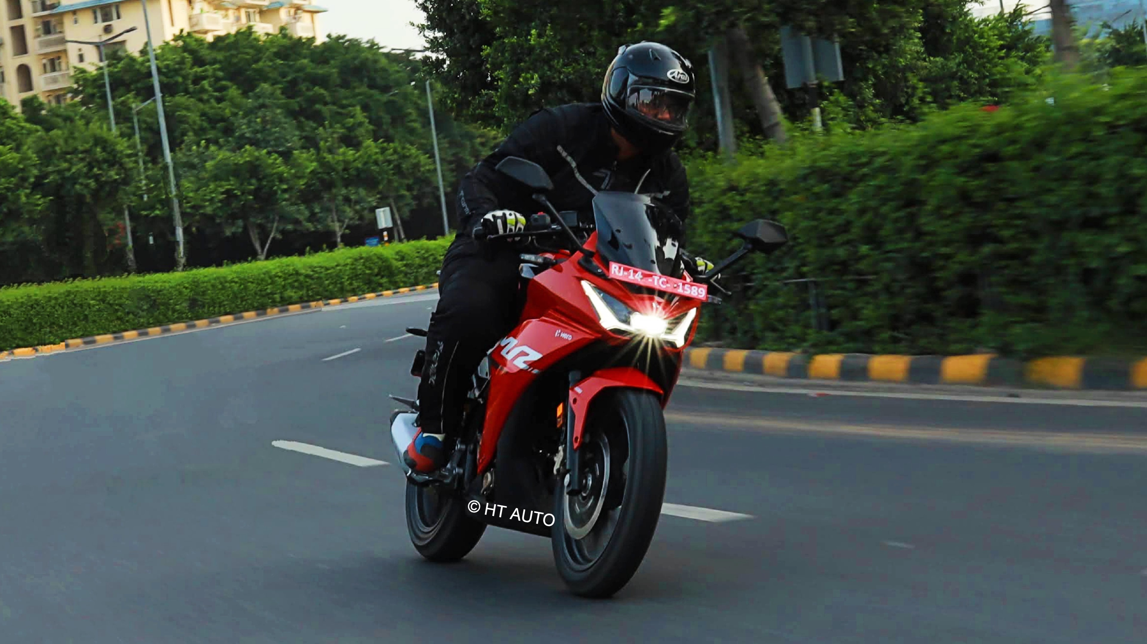 The 210 cc motor packs quite the punch with most of the power directed at the top end. The motor is quite tractable too making it comfortable for daily commutes The 210 cc motor packs quite the punch with most of the power directed at the top end. The motor is quite tractable too making it comfortable for daily commutes