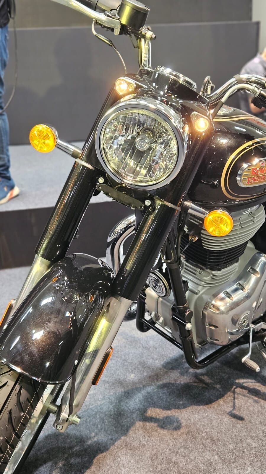 Accessorise the new Royal Enfield Bullet 350 with these new accessories.