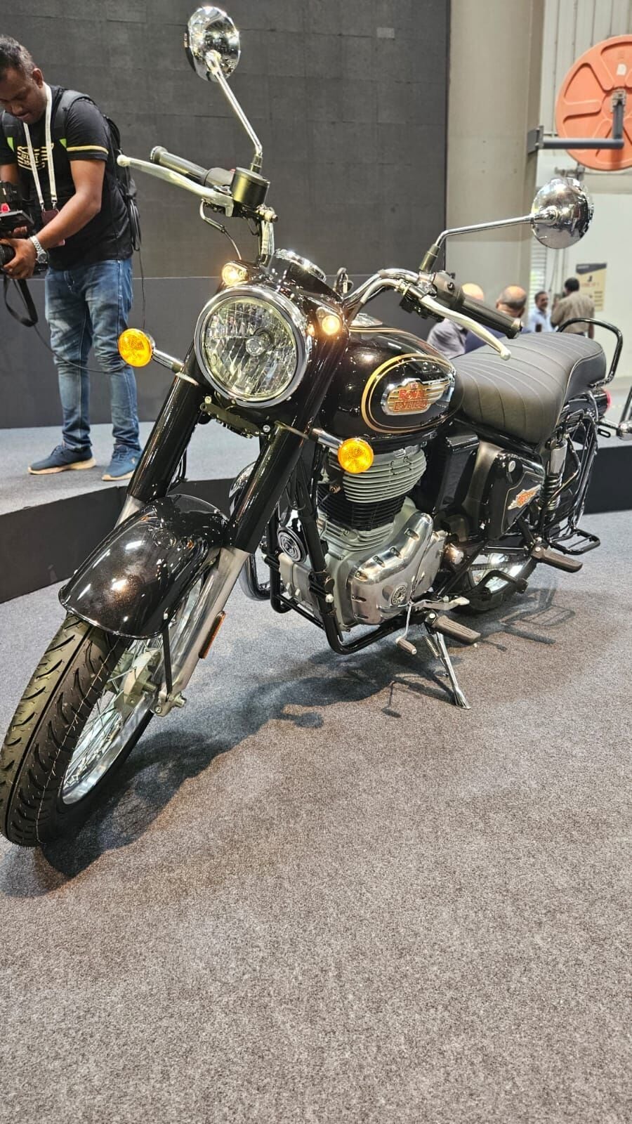 Accessorise the new Royal Enfield Bullet 350 with these new accessories.