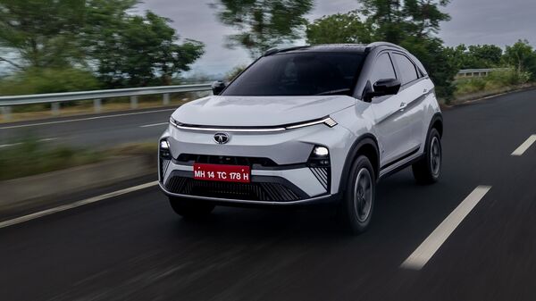 The new Nexon EV has not only changed from the outside, or carries similar feature to the facelift version of its ICE avatar. The electric SUV now offers more bank for the buck with improved range and more. 20223 Tata Nexon EV facelift