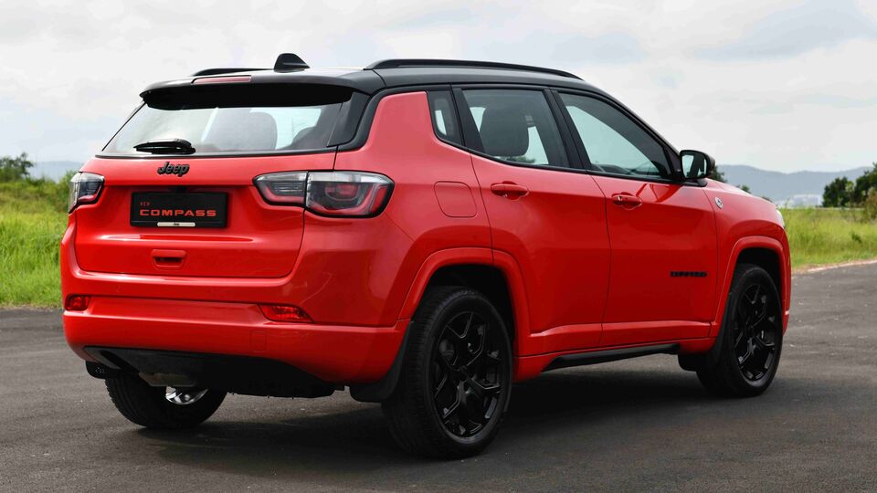 Jeep Compass Black Shark