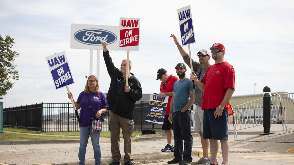 UAW strike Detroit