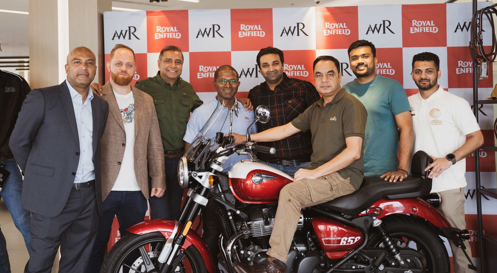 indiranagar royal enfield showroom