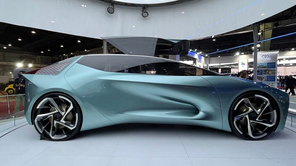 Lexus LF-30