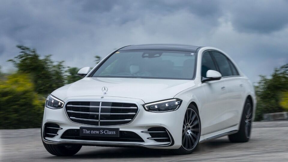 S-Class, Mercedes-Benz