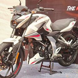 The Pulsar N150 comes with the design language of the N160 but engine is taken from the Pulsar P150. However, Bajaj has made few changes ot make sure that the N150 can differentiated from the Pulsar N160.&nbsp;