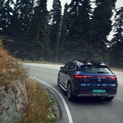 The biggest highlight of the Mercedes EQE, however, is its precise steering setup which offers great feedback at high speeds. Inputs are responded to with stealth, making short work of winding turns.