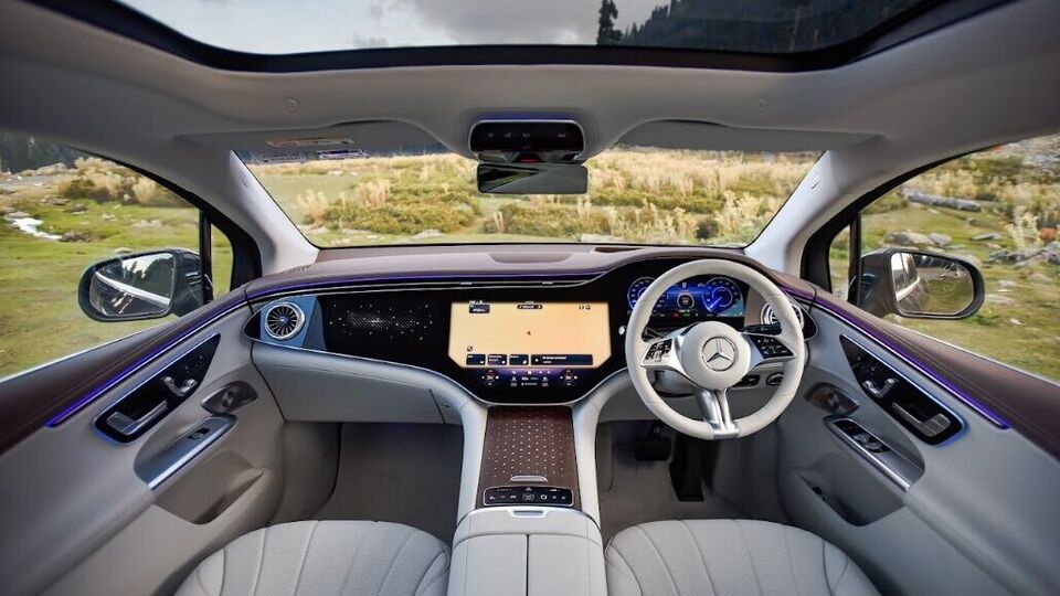 Mercedes EQE