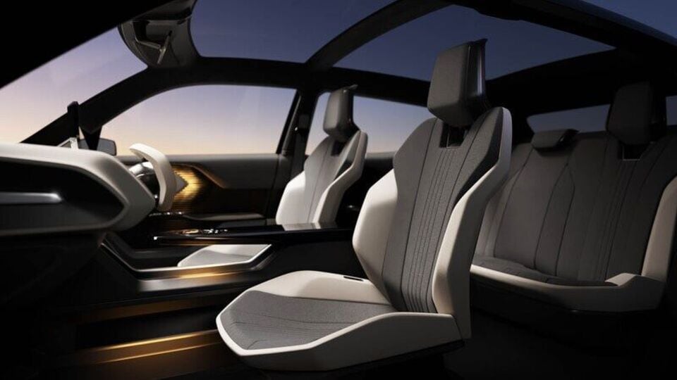 Suzuki eVX 2