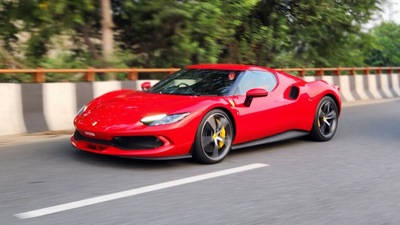 Ferrari's Agnelli family donates 10 million euros, 150 ventilators to help  Italy
