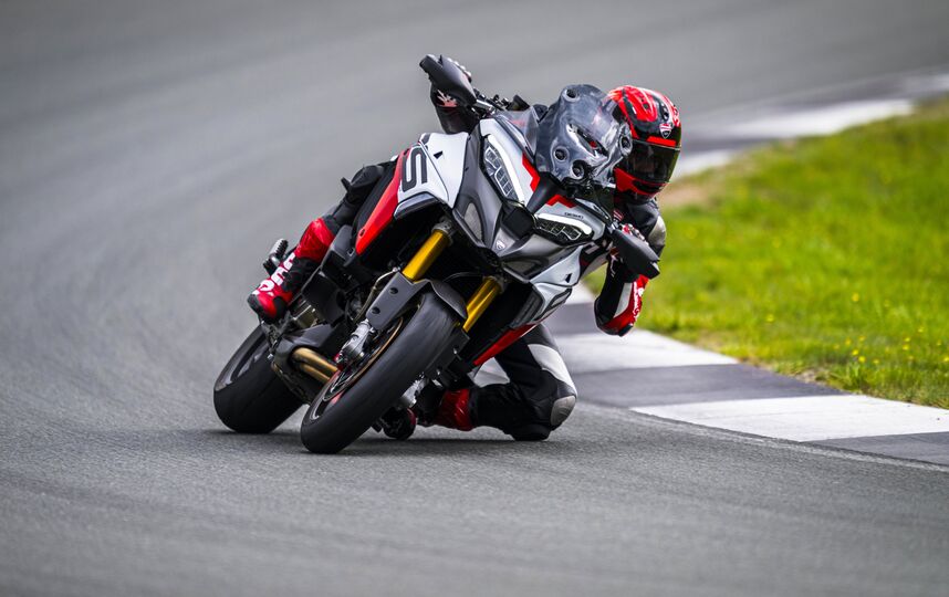 2024 Ducati Multistrada V4 RS
