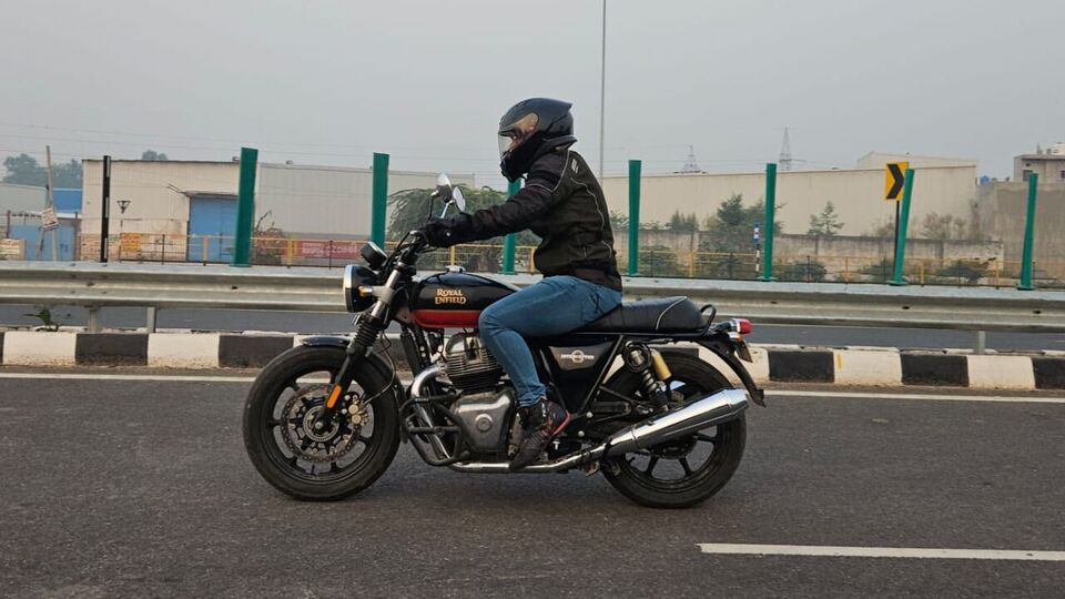 Royal Enfield Streetwind V3