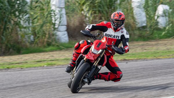 Ducati Hypermotard 698 Mono