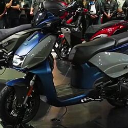 Hero MotoCorp has showcased the Vida V1 Pro at the EICMA 2023. The Indian two-wheeler manufacturer aims to start selling the Vida V1 Pro electric scooter in Europe and UK by mid-2024. With this, the Indian auto company aims to enter the European electric two-wheeler market.