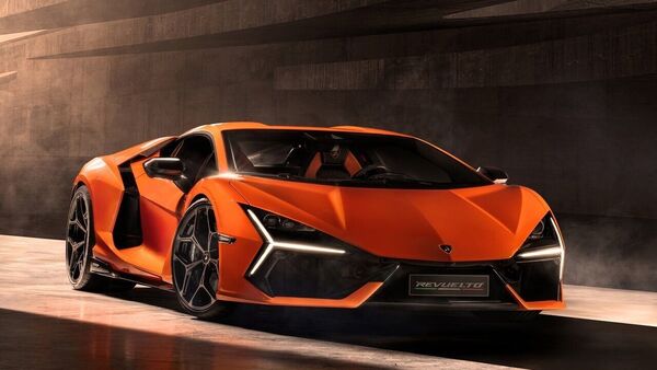 Lamborghini Cars Price in India, Lamborghini New Models 2023, User Reviews,  mileage, specs and comparisons