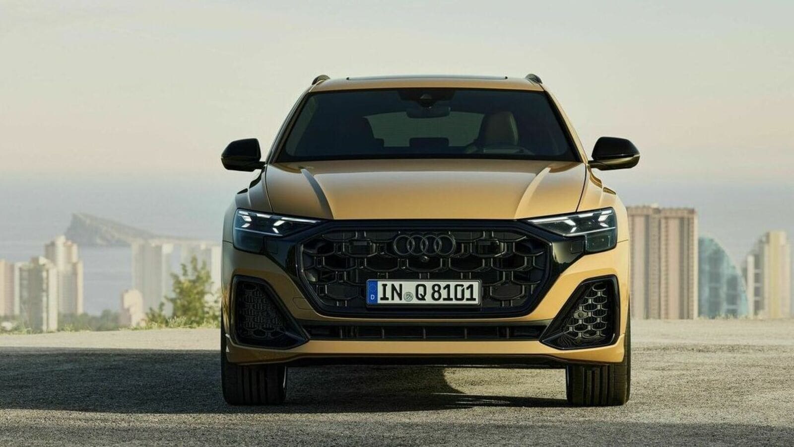 Audi Q8 updated with new features and aggressive design. Check details