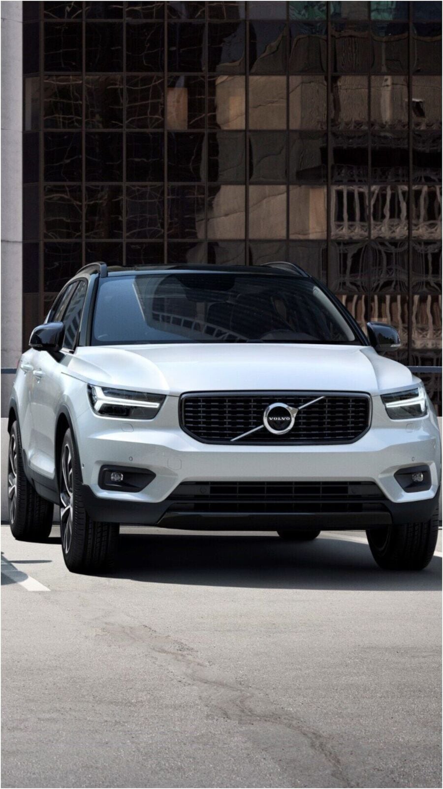 Volvo XC40 To Spearhead Company's Electric Revolution - ZigWheels