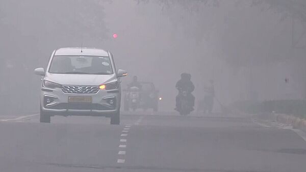 Delhi pollution AQI vehicle ban