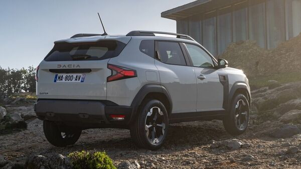 In pics: India-bound Renault Duster makes global debut | HT Auto