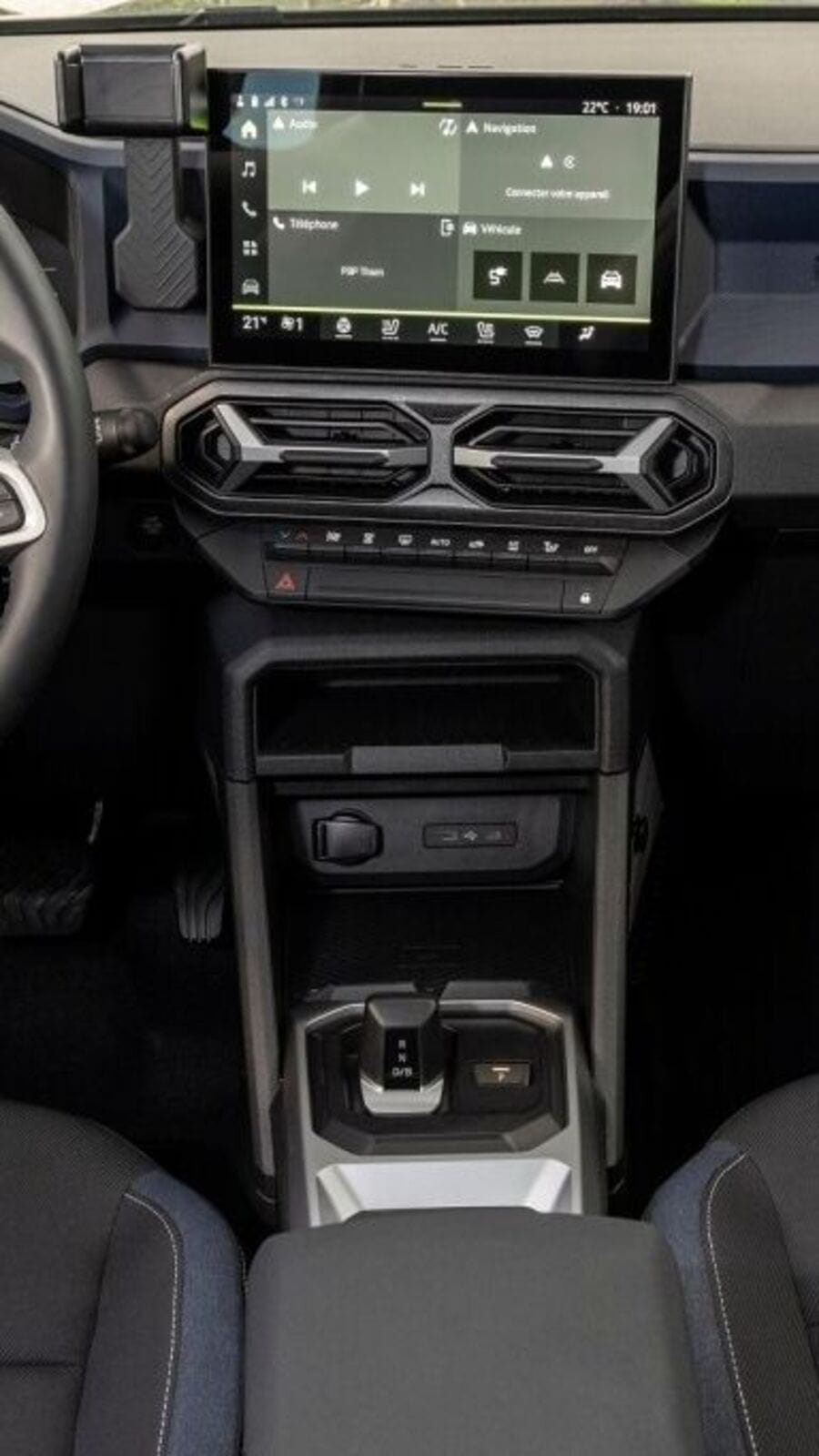 2024 Renault Duster Interior, Exterior Details Leaked Ahead Of Nov 29  Launch; Check Full Specs And Images Inside