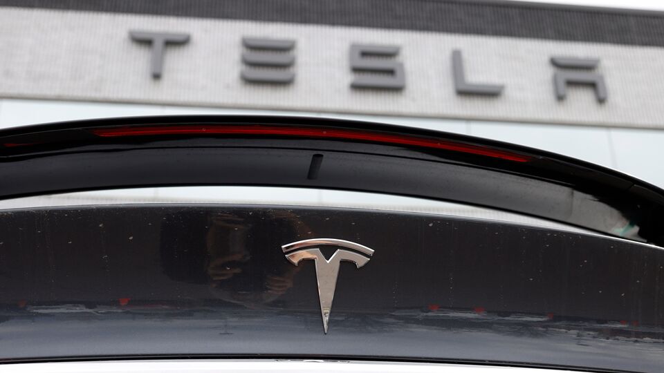 Tesla