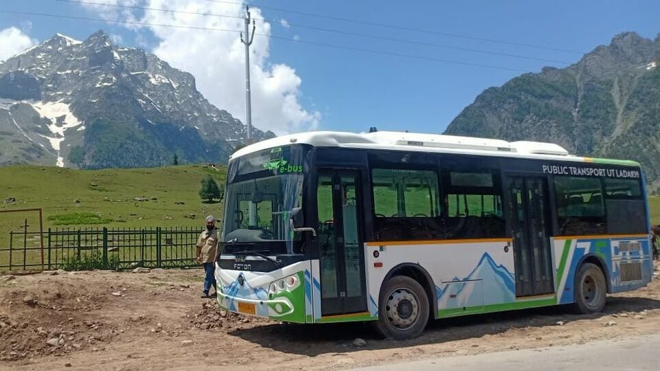 Electric bus Ladakh