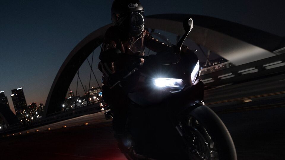 Triumph Daytona 660 