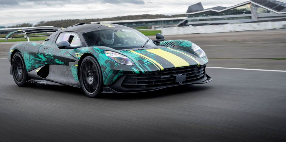 Aston Martin Valhalla 