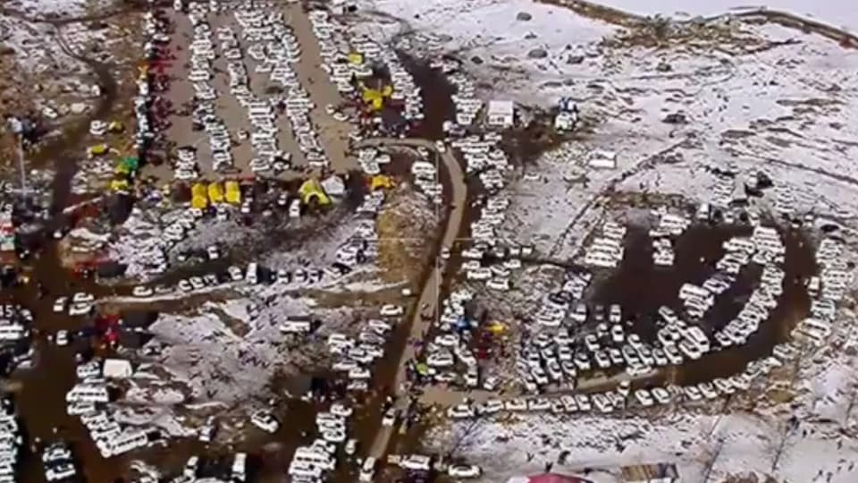 Christmas traffic jam Manali Sissu