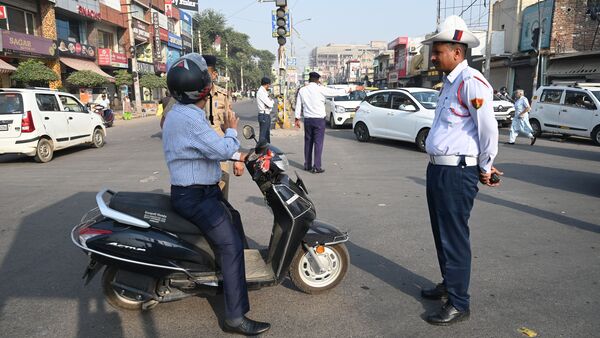 Gurugram Police traffic challan