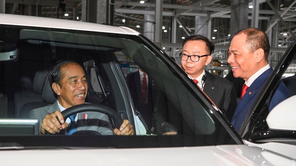 Indonesia President Vinfast Plant