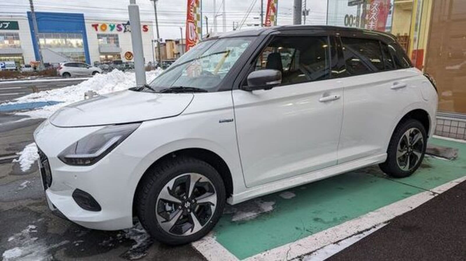 2024 Suzuki Swift arrives at showrooms in Japan. Check out reallife