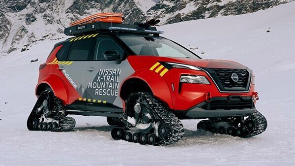 Nissan X-Trail Mountain Rescue vehicle