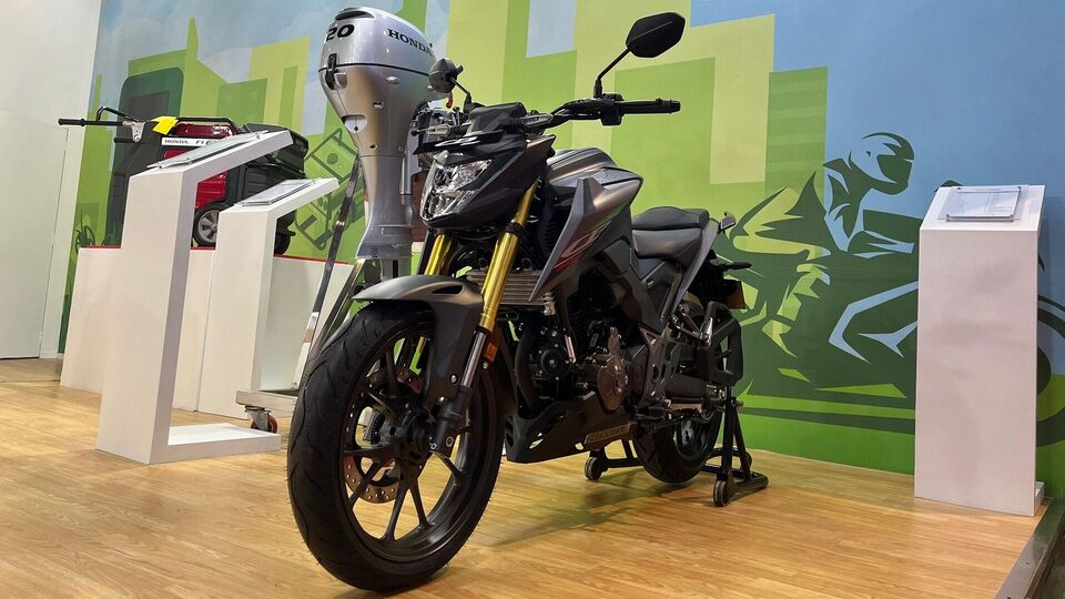 Honda CB300F